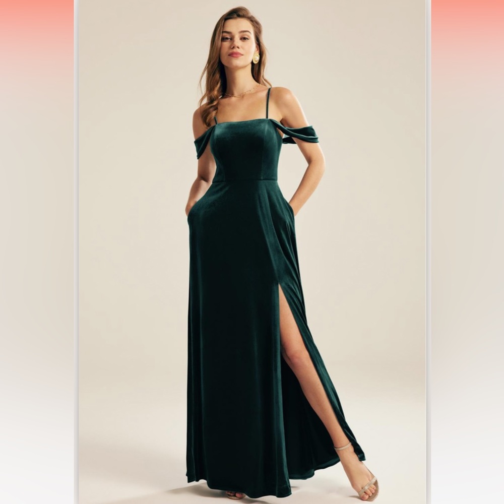 Emerald green velvet formal dress